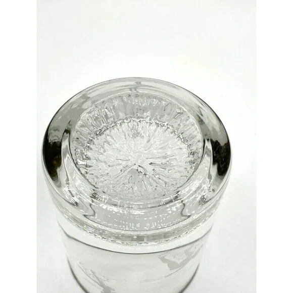 Set of Eight Vintage 1988 Calgary Winter Olympics Skating Rocks Whiskey Glasses - Picture 7 of 7